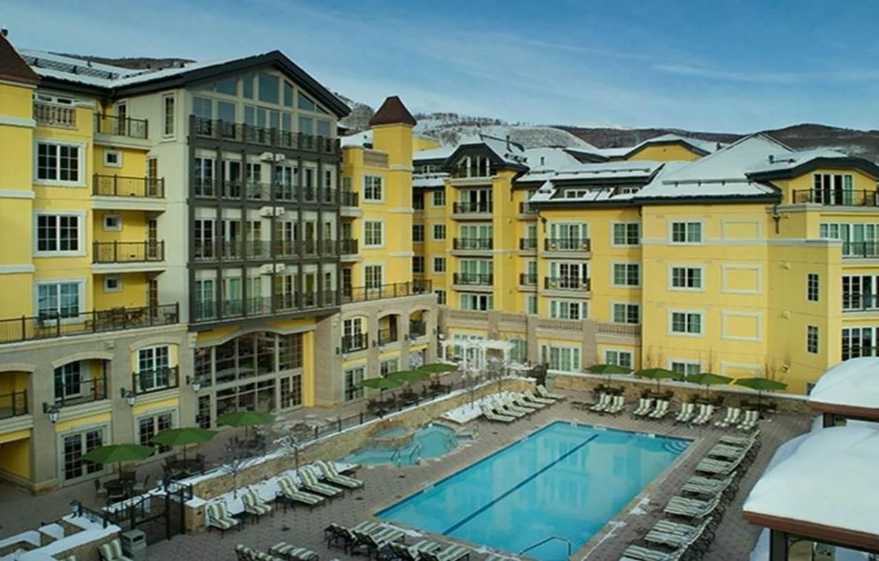 Legendary Lodging At The Ritz Vail Exteriér fotografie
