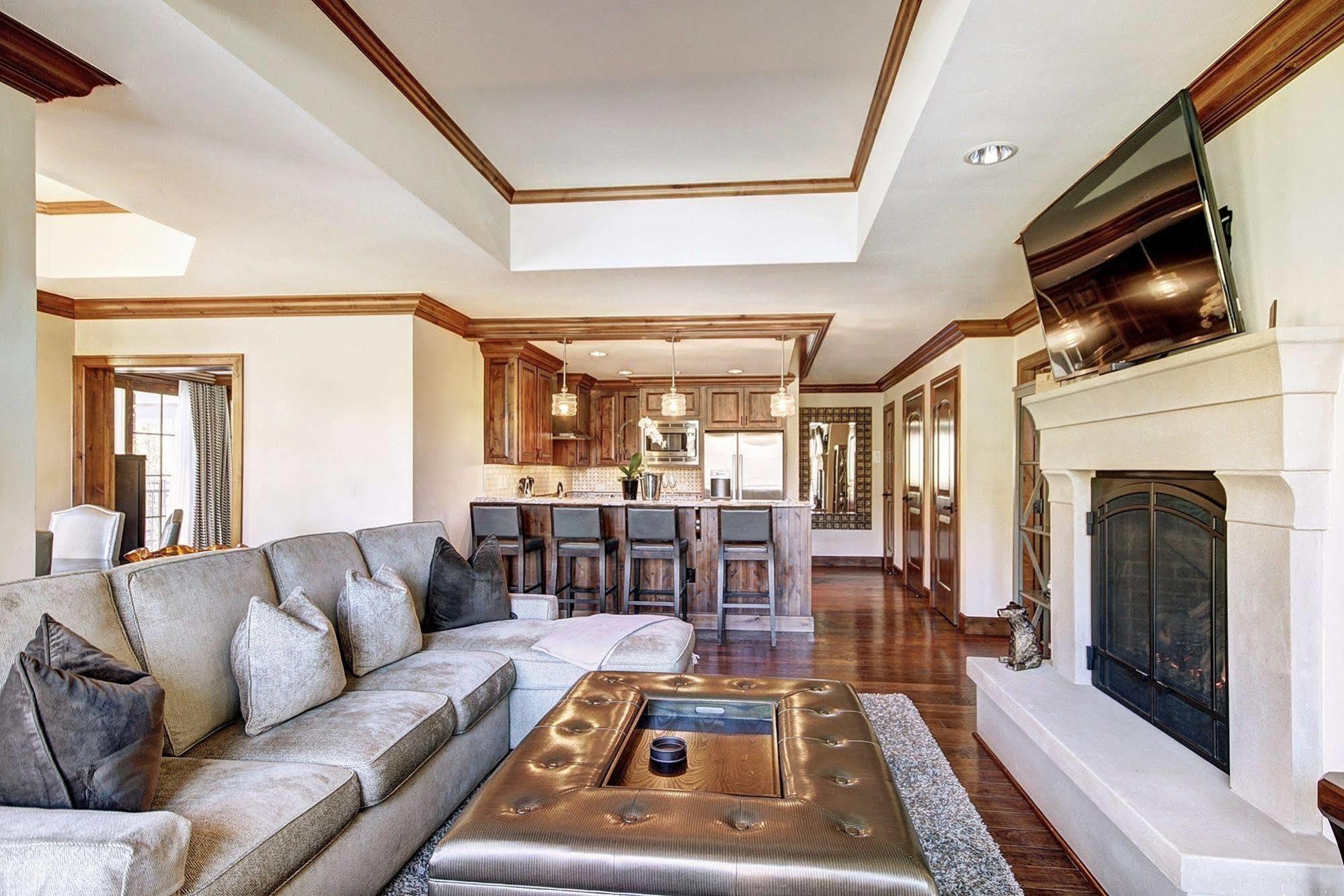 Legendary Lodging At The Ritz Vail Exteriér fotografie