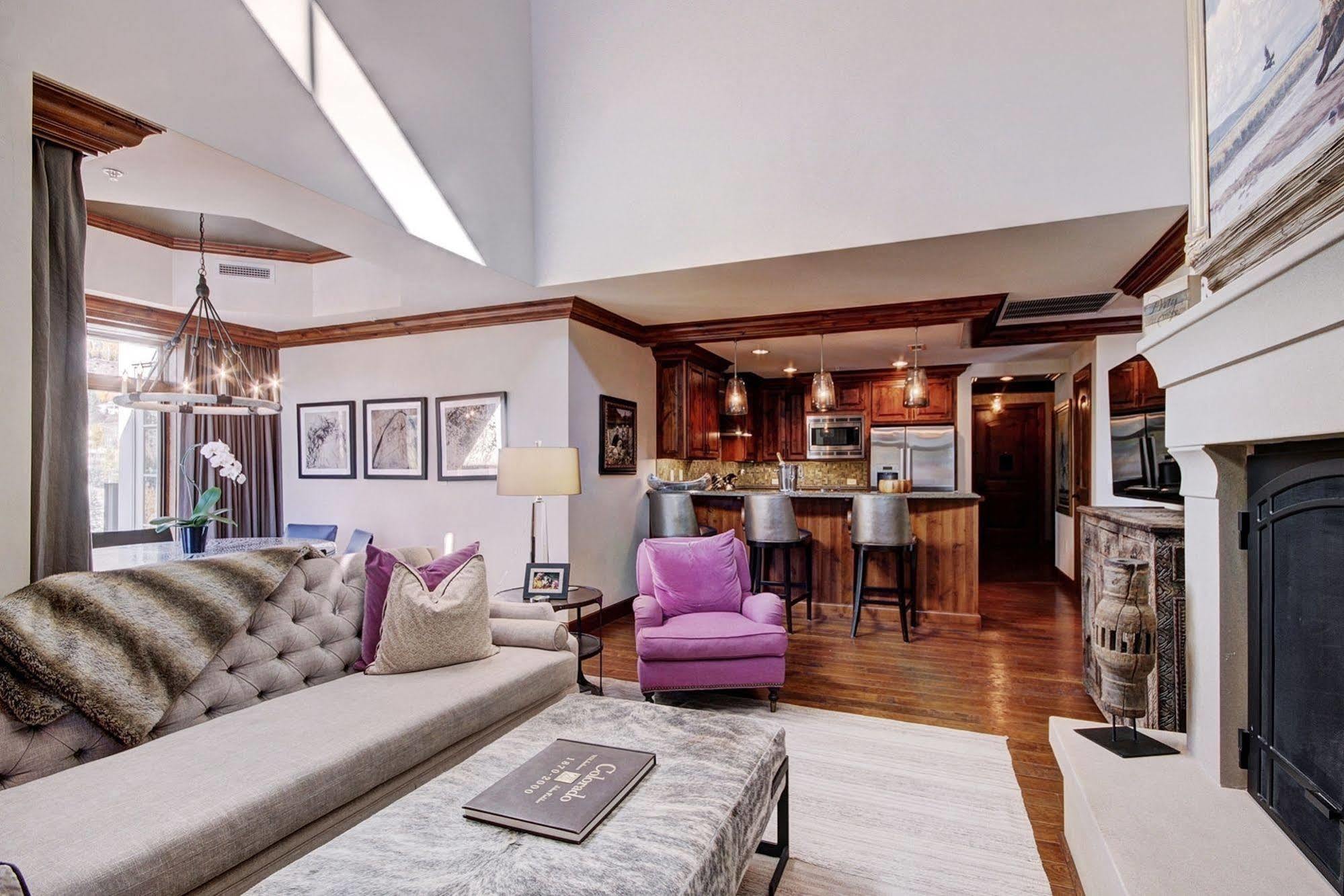 Legendary Lodging At The Ritz Vail Exteriér fotografie