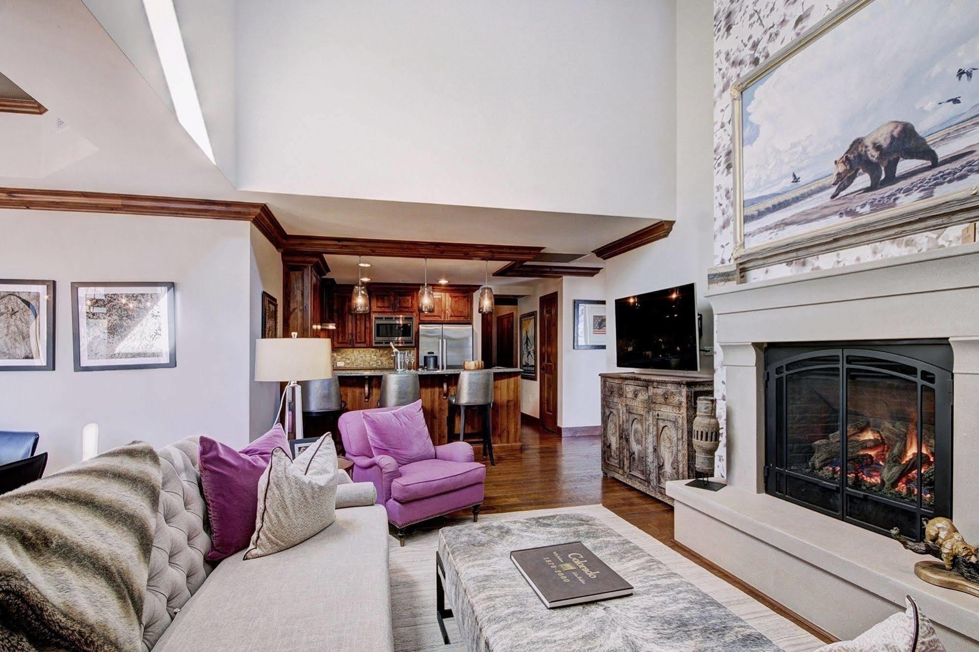 Legendary Lodging At The Ritz Vail Exteriér fotografie