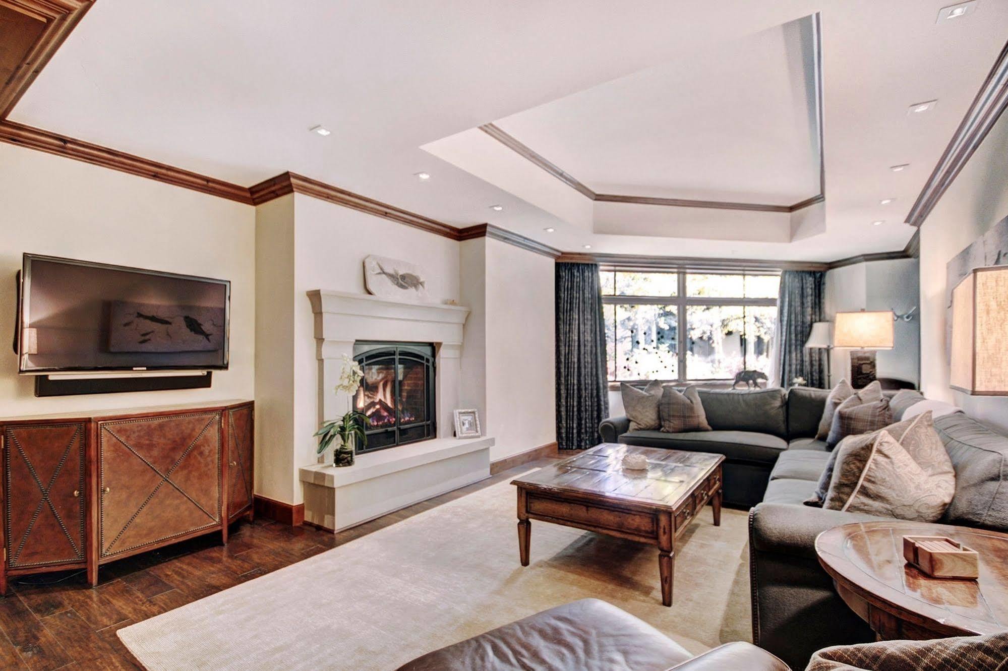Legendary Lodging At The Ritz Vail Exteriér fotografie